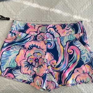 EUC Lilly Pulitzer shorts